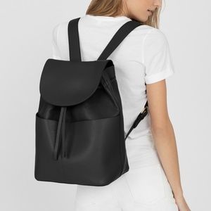 Cuyana Large Black Leather Backpack